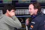 Mark Webber (Red Bull) Christian Horner (Teamchef) 