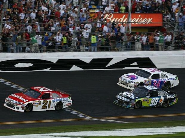 Trevor Bayne, Carl Edwards, David Gilliland Trevor Bayne, Carl Edwards, David Gilliland