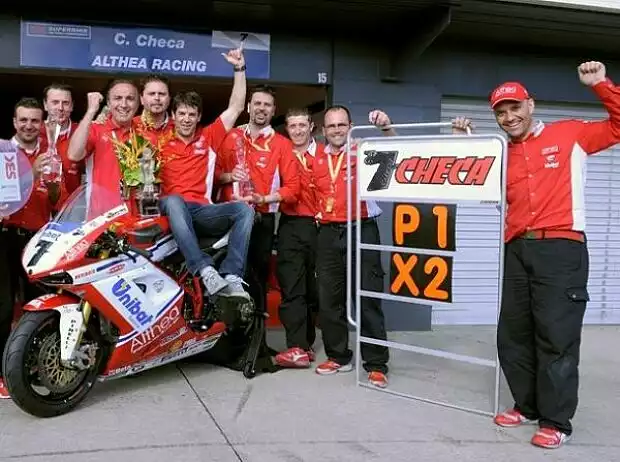 Carlos Checa Titel-Bild zur News: Carlos Checa