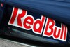 Bild zum Inhalt: Singha bleibt Red Bull treu