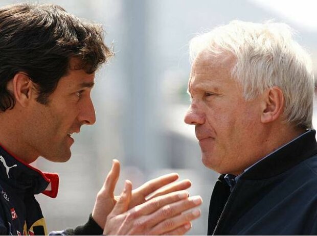 Titel-Bild zur News: Charlie Whiting (Technischer Delegierte der FIA), Mark Webber