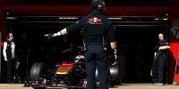 Bild zum Inhalt: Toro Rosso: Boxenstopps und eine halbe Renndistanz