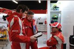 Rob Smedley, Pat Fry und Felipe Massa (Ferrari)