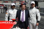 Narain Karthikeyan (HRT), Jose Ramon Carabante (Teambesitzer) und Vitantonio Liuzzi (HRT) 