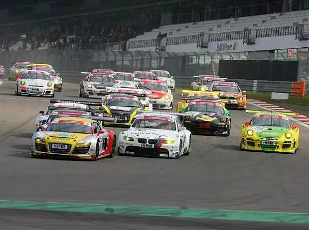 VLN-Start Titel-Bild zur News: VLN-Start