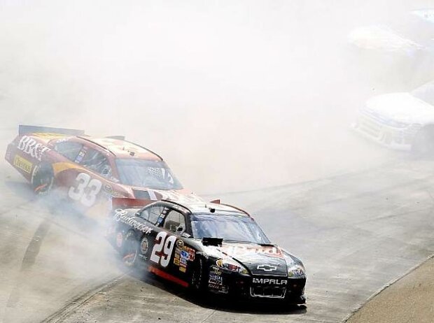 Kevin Harvick, Clint Bowyer Kevin Harvick, Clint Bowyer