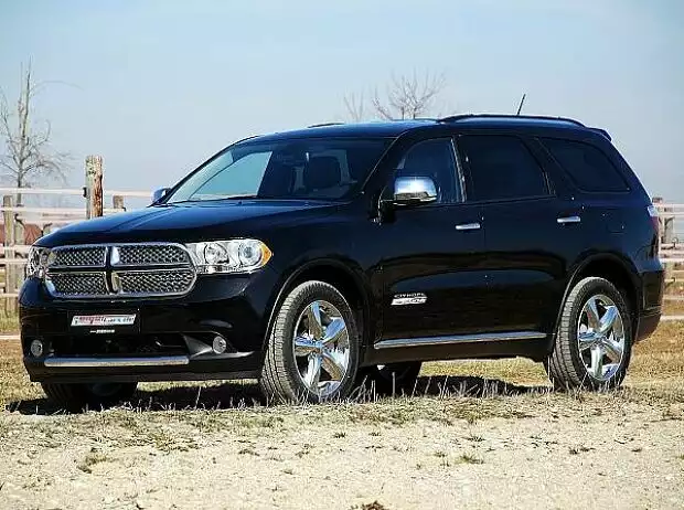 Dodge Durango Titel-Bild zur News: Dodge Durango