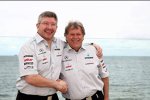 Ross Brawn (Teamchef) und Norbert Haug (Mercedes-Motorsportchef) 