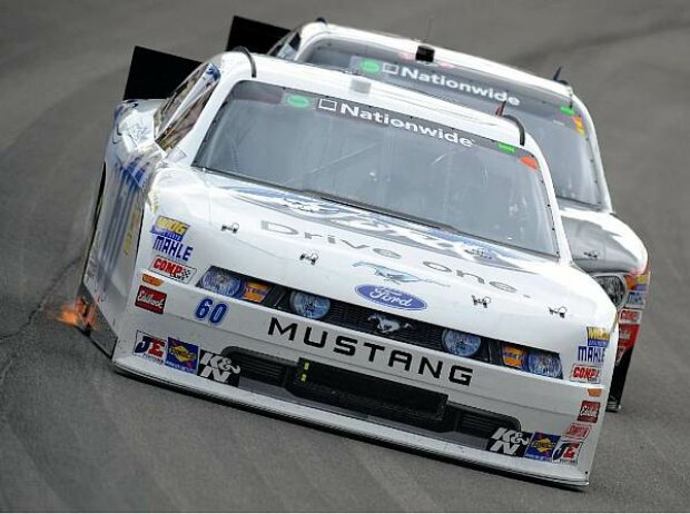 Carl Edwards, Kevin Harvick Carl Edwards, Kevin Harvick