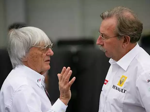 Bernie Ecclestone und Jean-Francois Caubet Titel-Bild zur News: Bernie Ecclestone und Jean-Francois Caubet