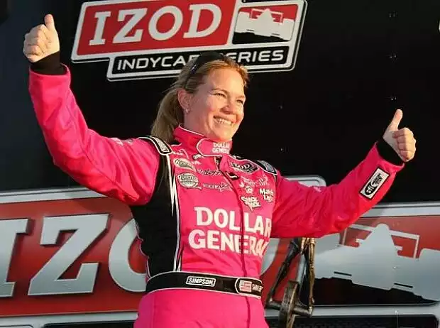 Sarah Fisher Titel-Bild zur News: Sarah Fisher