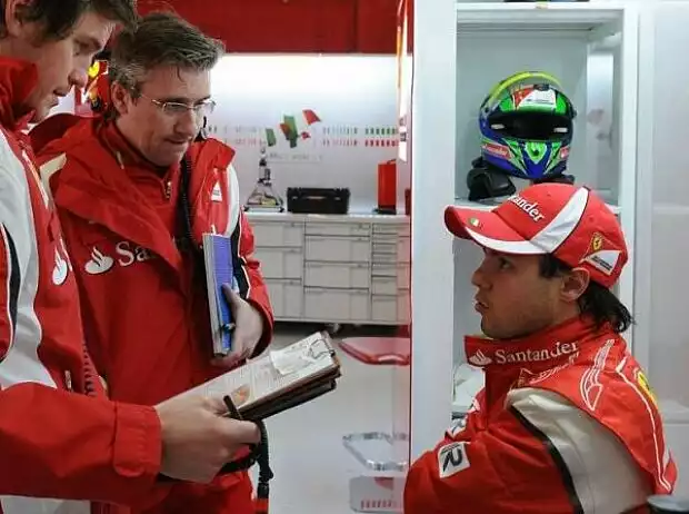 Pat Fry und Felipe Massa Titel-Bild zur News: Pat Fry und Felipe Massa
