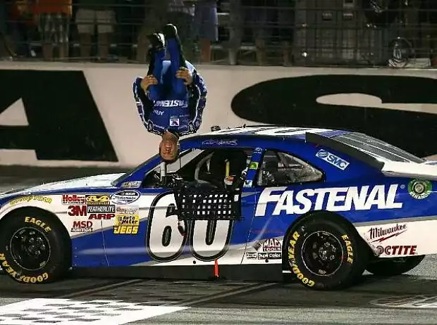 Carl Edwards Titel-Bild zur News: Carl Edwards