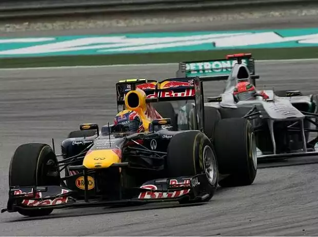 Titel-Bild zur News: Mark Webber, Michael Schumacher