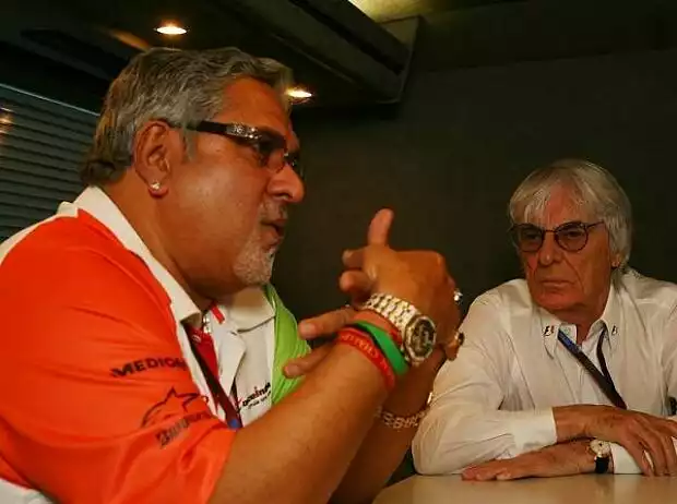 Bernie Ecclestone (Formel-1-Chef), Vijay Mallya (Teameigentümer) Titel-Bild zur News: Bernie Ecclestone (Formel-1-Chef), Vijay Mallya (Teameigentümer)