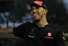 Bild zum Inhalt: Hamilton dementiert McLaren-Vertrag bis 2017