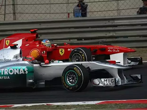 Fernando Alonso, Michael Schumacher Titel-Bild zur News: Fernando Alonso, Michael Schumacher