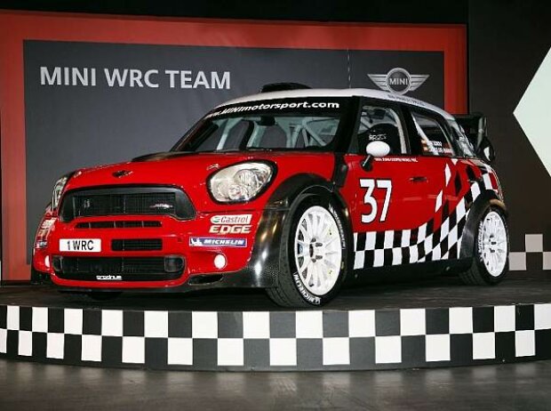 Titel-Bild zur News: MINI Countryman WRC