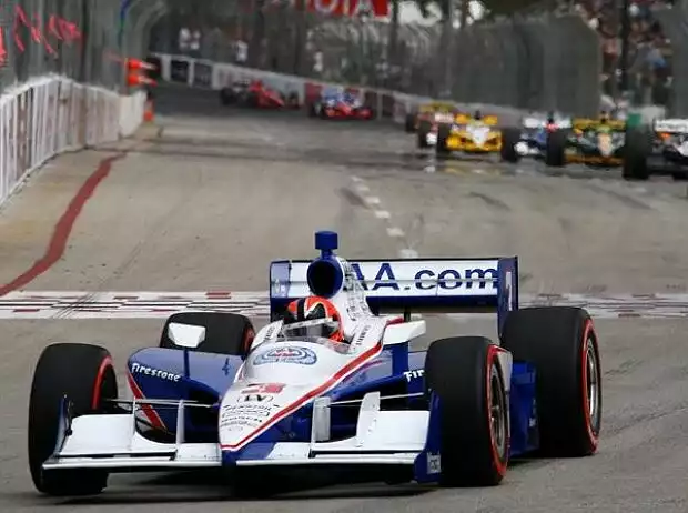 Helio Castroneves Titel-Bild zur News: Helio Castroneves