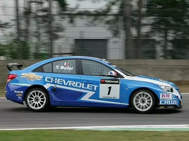 Yvan Muller Titel-Bild zur News: Yvan Muller