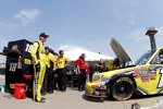 Kyle Busch (KBM) 