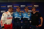 Gabriele Tarquini (Lukoil-Sunred), Robert Huff (Chevrolet), Alain Menu (Chevrolet) und Kristian Poulsen (Engstler)