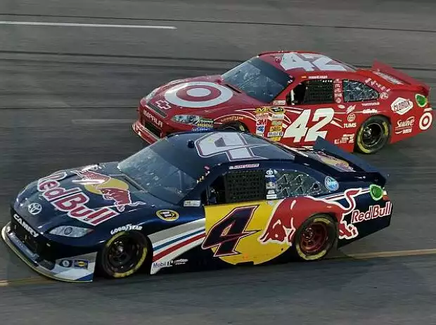 Kasey Kahne, Juan Pablo Montoya Titel-Bild zur News: Kasey Kahne, Juan Pablo Montoya