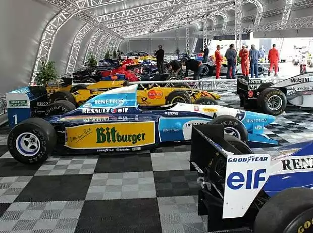 Titel-Bild zur News: Red Bull Ring Aufbau