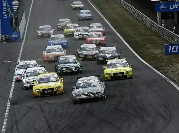 Titel-Bild zur News: Start in Zandvoort 2011