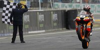 Bild zum Inhalt: Le Mans: Marquez feiert ersten Moto2-Sieg