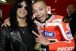 Valentino Rossi (Ducati) und der Rockmusiker Slash