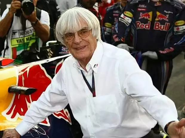 Titel-Bild zur News: Sebastian Vettel, Bernie Ecclestone (Formel-1-Chef)