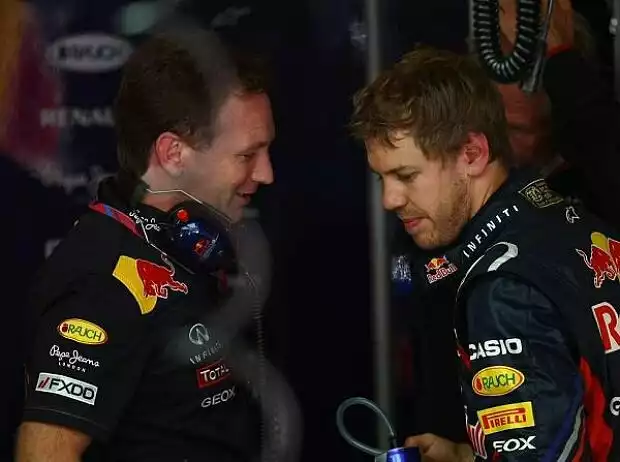 Christian Horner (Teamchef), Sebastian Vettel Titel-Bild zur News: Christian Horner (Teamchef), Sebastian Vettel