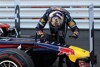 Bild zum Inhalt: Zitterpartie für Red Bull: Vettel mit Risiko zum Sieg