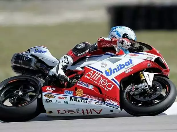 Carlos Checa Titel-Bild zur News: Carlos Checa