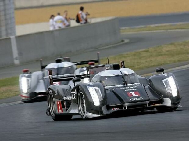 Mike Rockenfeller, Romain Dumas, Timo Bernhard