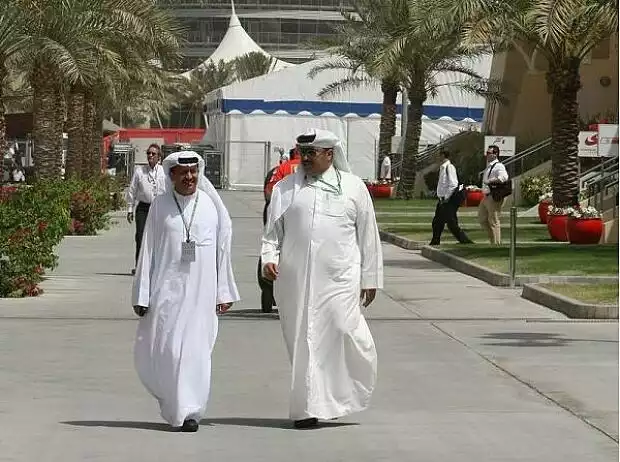 Scheichs in Manama Titel-Bild zur News: Scheichs in Manama