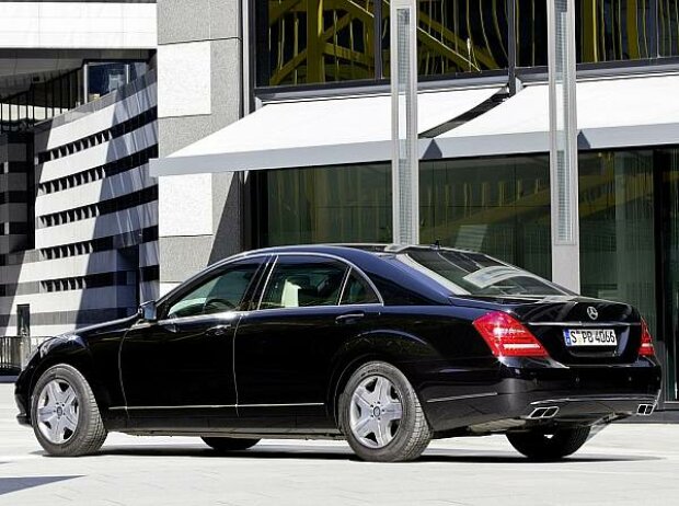 Mercedes-Benz S-Guard