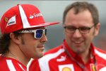 Fernando Alonso (Ferrari) Stefano Domenicali (Teamchef) 