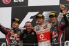 Bild zum Inhalt: Vier Stunden, fünf Stopps: Button fightet Vettel nieder!