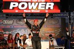 Will Power jubelt