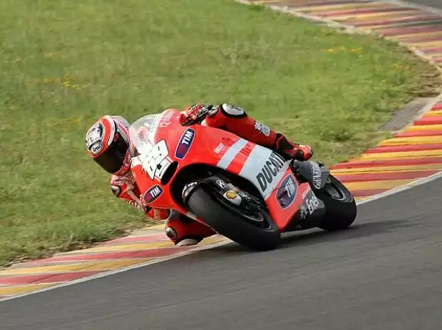 Nicky Hayden Titel-Bild zur News: Nicky Hayden