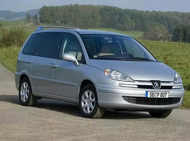 Peugeot 807 Titel-Bild zur News: Peugeot 807