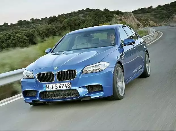 BMW M5 Titel-Bild zur News: BMW M5