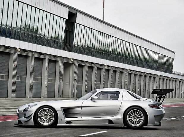 Mercedes-Benz SLS AMG GT3