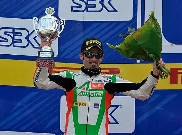 Max Biaggi Titel-Bild zur News: Max Biaggi