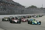 Start zum Milwaukee 225 mit Dario Franchitti (Ganassi) an der Spitze