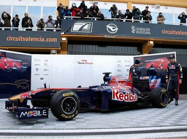 Toro-Rosso-Ferrari STR6 Toro-Rosso-Ferrari STR6