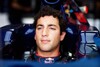 Ricciardo ab Silverstone im HRT-Cockpit