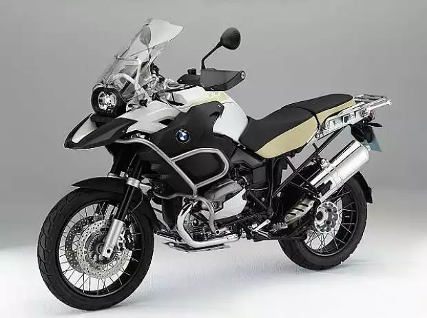 BMW R 1200 GS Adventure Titel-Bild zur News: BMW R 1200 GS Adventure